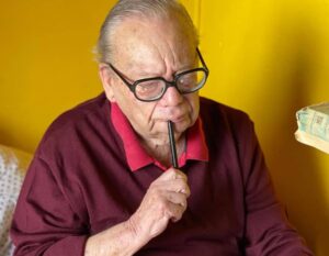 Ruskin Bond Photo