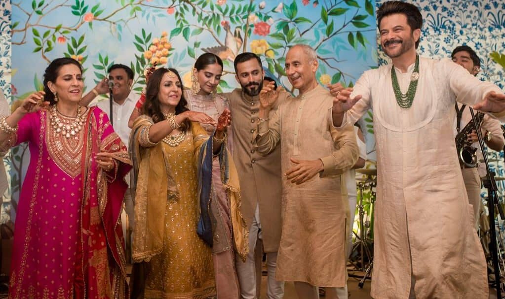 Anand Ahuja Family Photo
