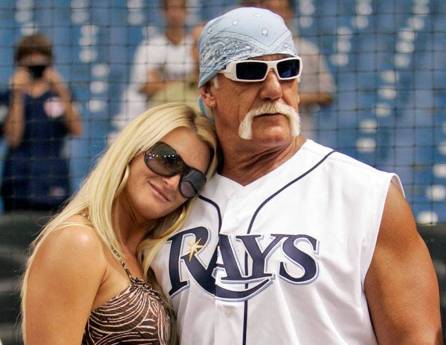 hulk hogans wife vagina