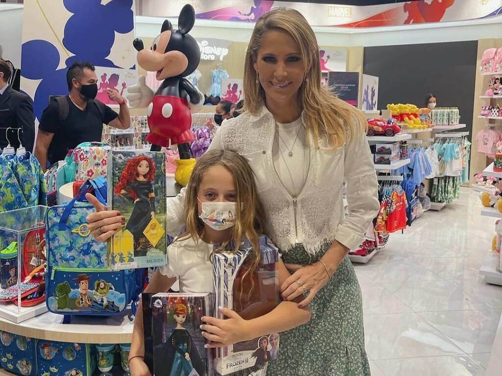 Ines Sainz image