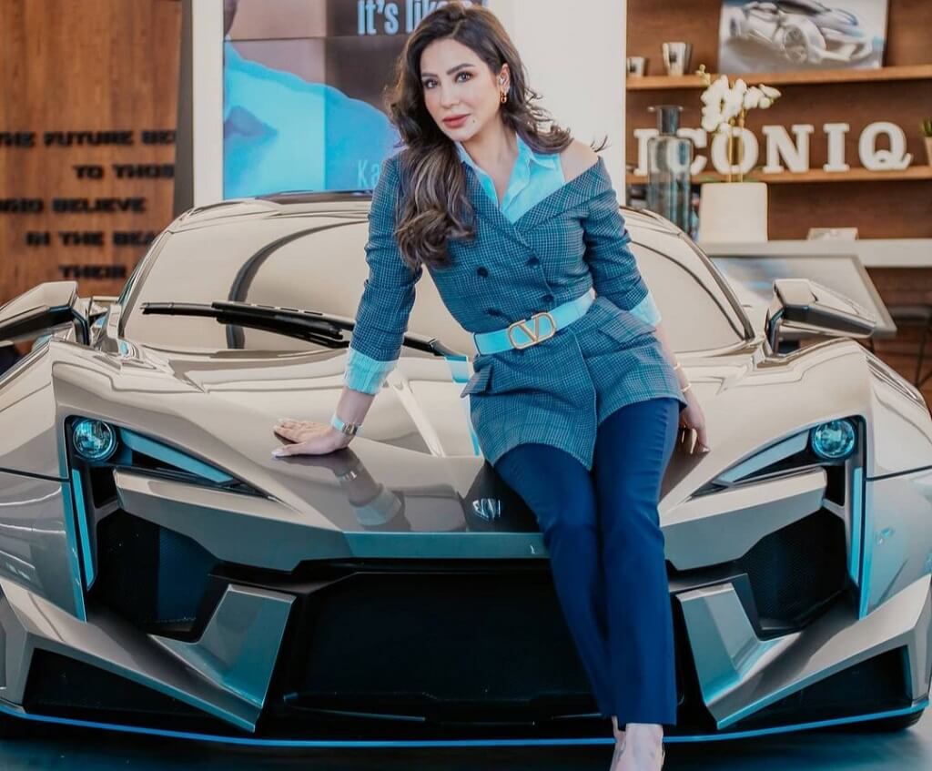 Lojain Omran image