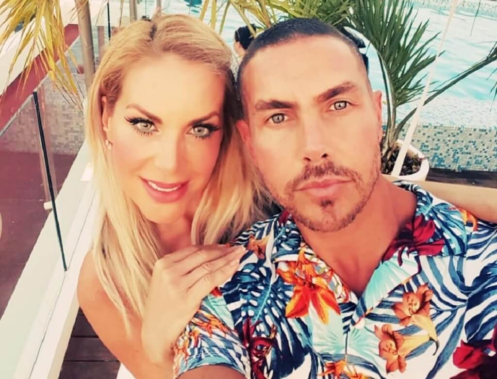 lorena herrera image with husband
