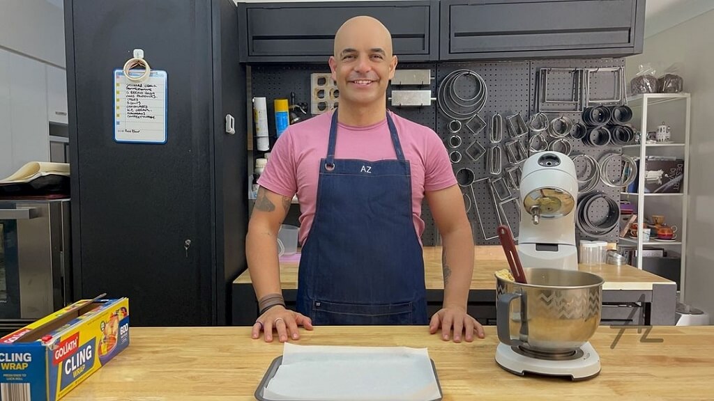 Adriano Zumbo image