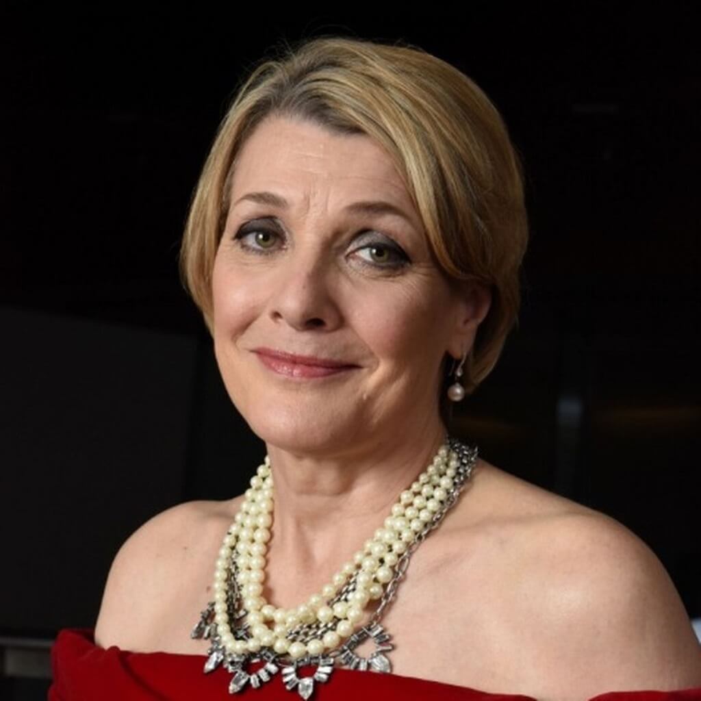 fiona armstrong image