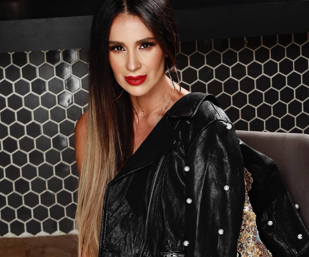 Catherine Siachoque in black Jacket