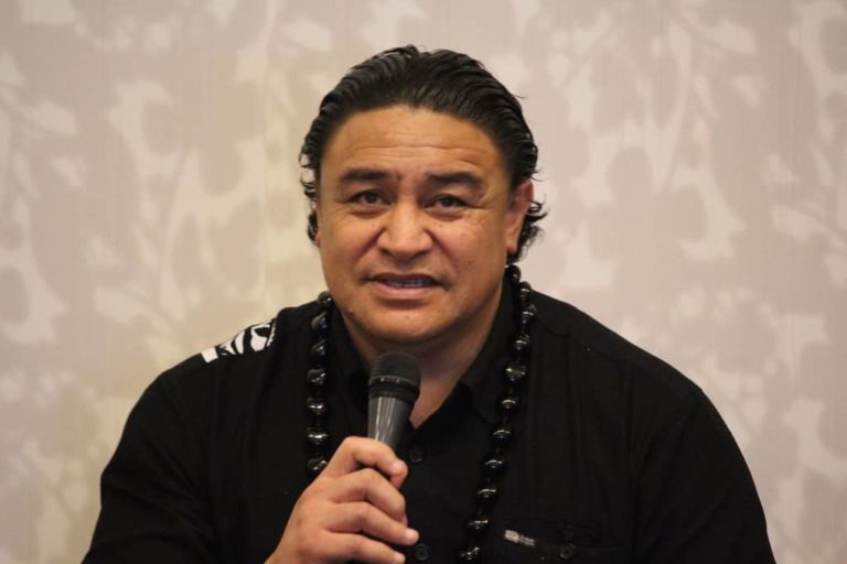 Eroni Clarke
