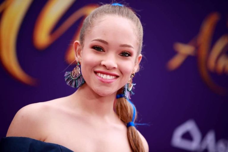 Shelby Simmons Age, Height, Parents, Boyfriend, Net Worth