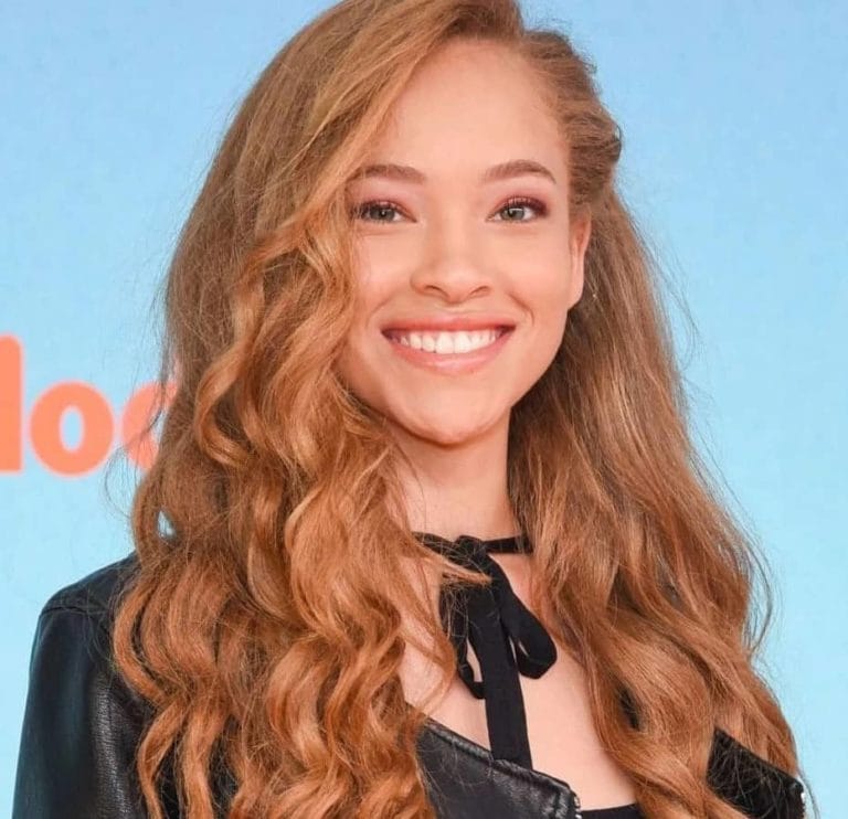 Shelby Simmons Age, Height, Parents, Boyfriend, Net Worth