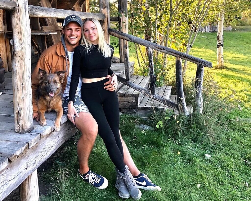 Danielle Bradbery and boyfriend Picture