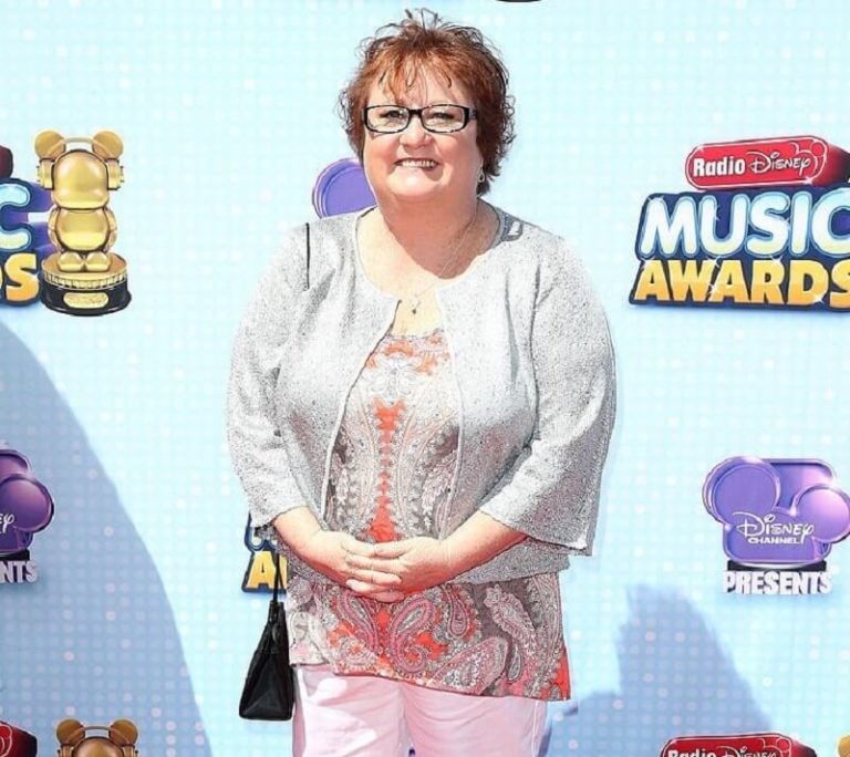 Maile Flanagan Biography, Net Worth, Wiki, Age, Life Story