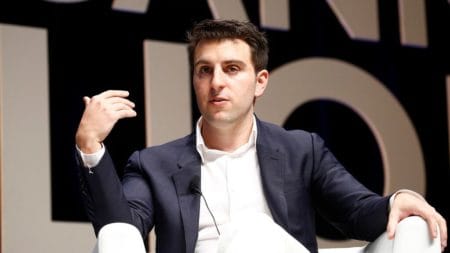 Brian Chesky Inspiring Story - Behind the Success of Airbnb