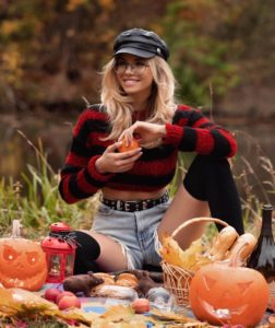 Nata Lee Model Biography, Wiki, Age, Height, Boyfriend, Net Worth, Career