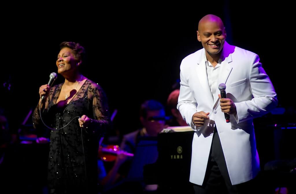 Who is Dionne Warwick's Son David Leland Elliott?