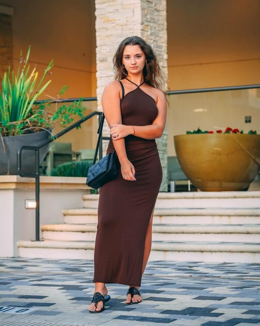 Julia Summer Biography, Wiki, Age, Parents, Net Worth, Career