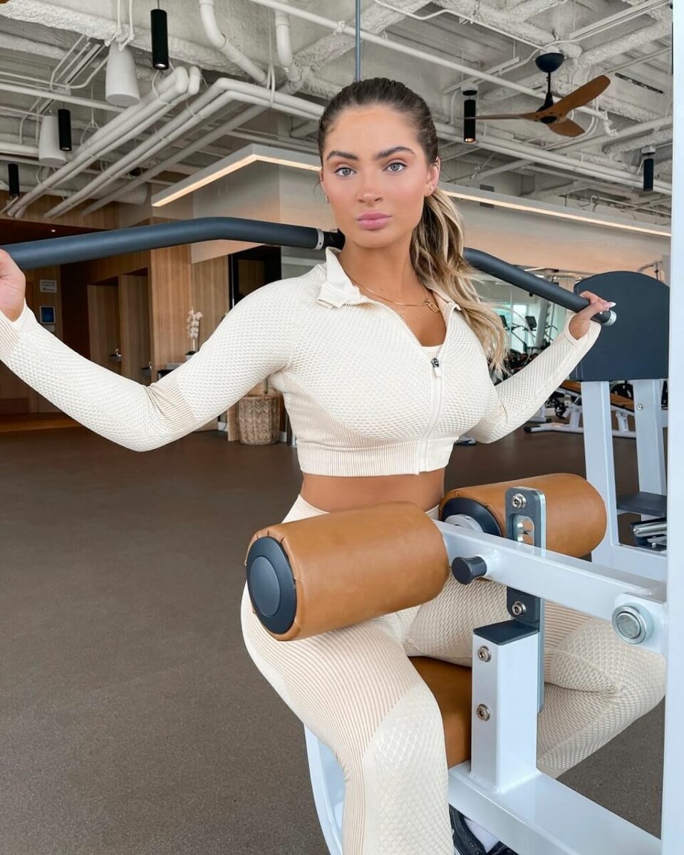 Carrington Durham Biography, Age, Height, Boyfriend, Net Worth