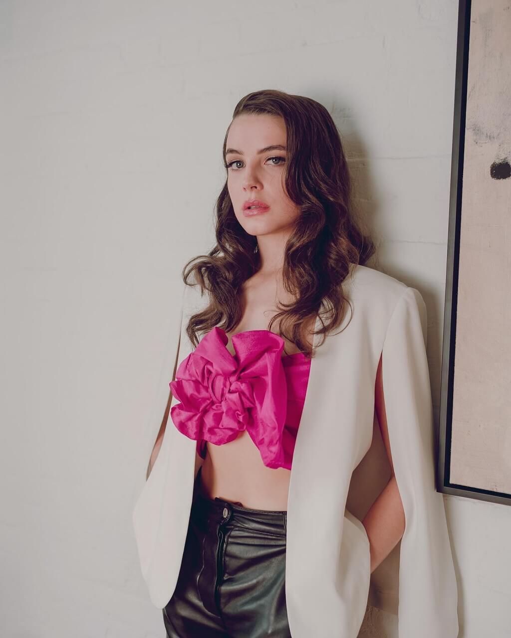 lauren norvelle image