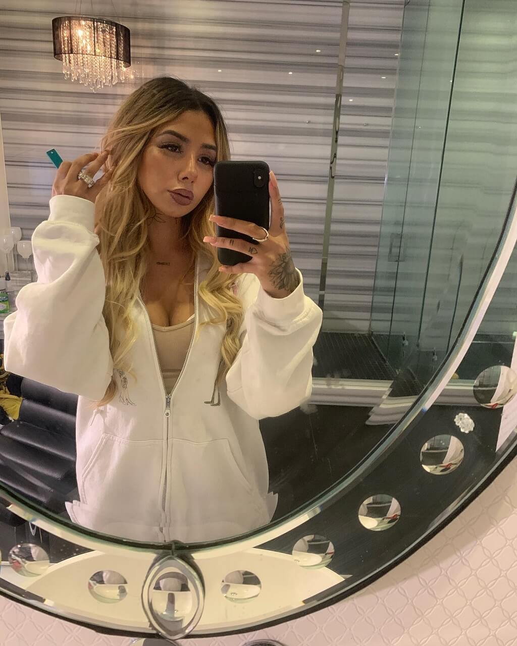 Ally Lotti Age, Height, New Boyfriend, Net Worth