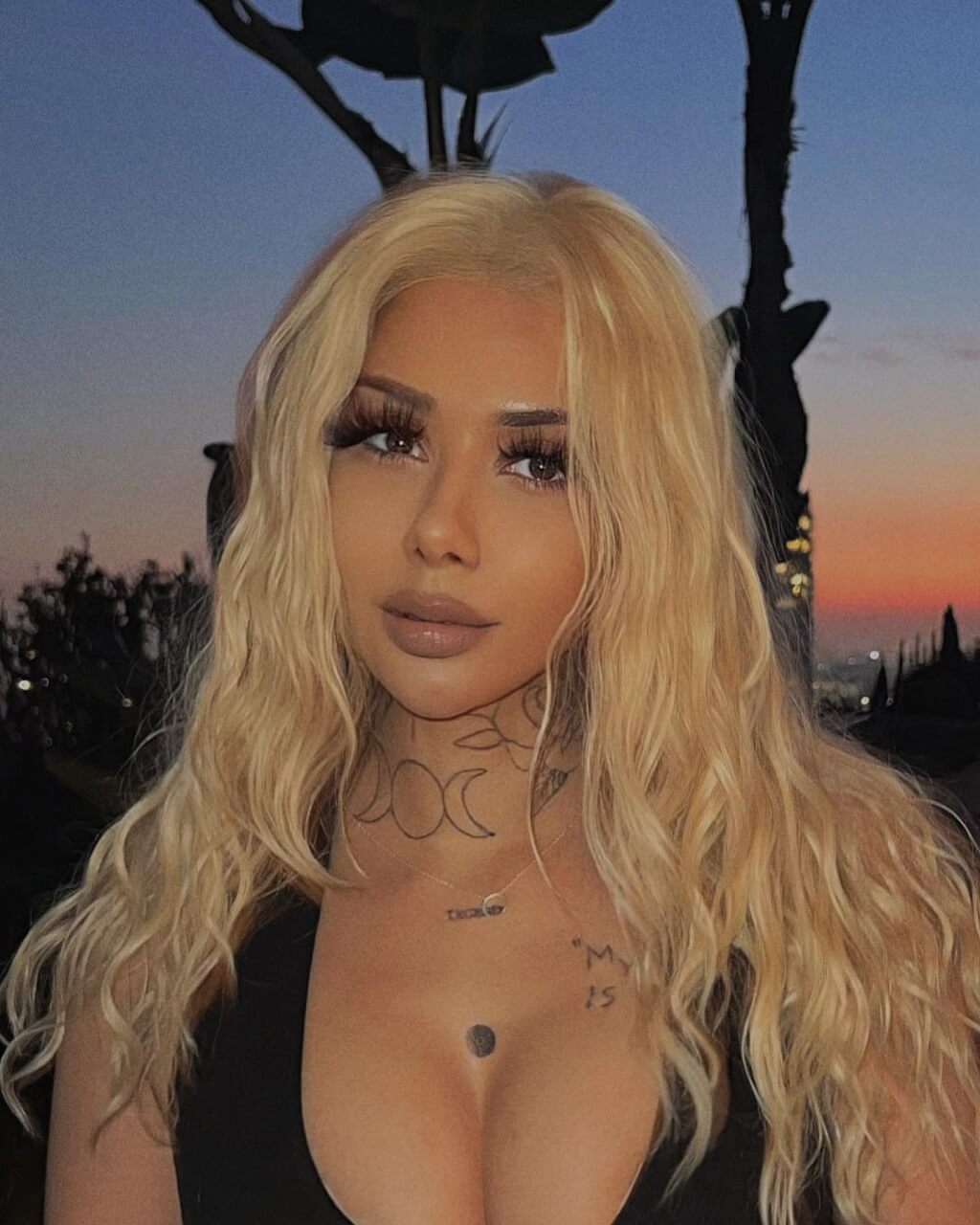 Ally Lotti Age, Height, New Boyfriend, Net Worth