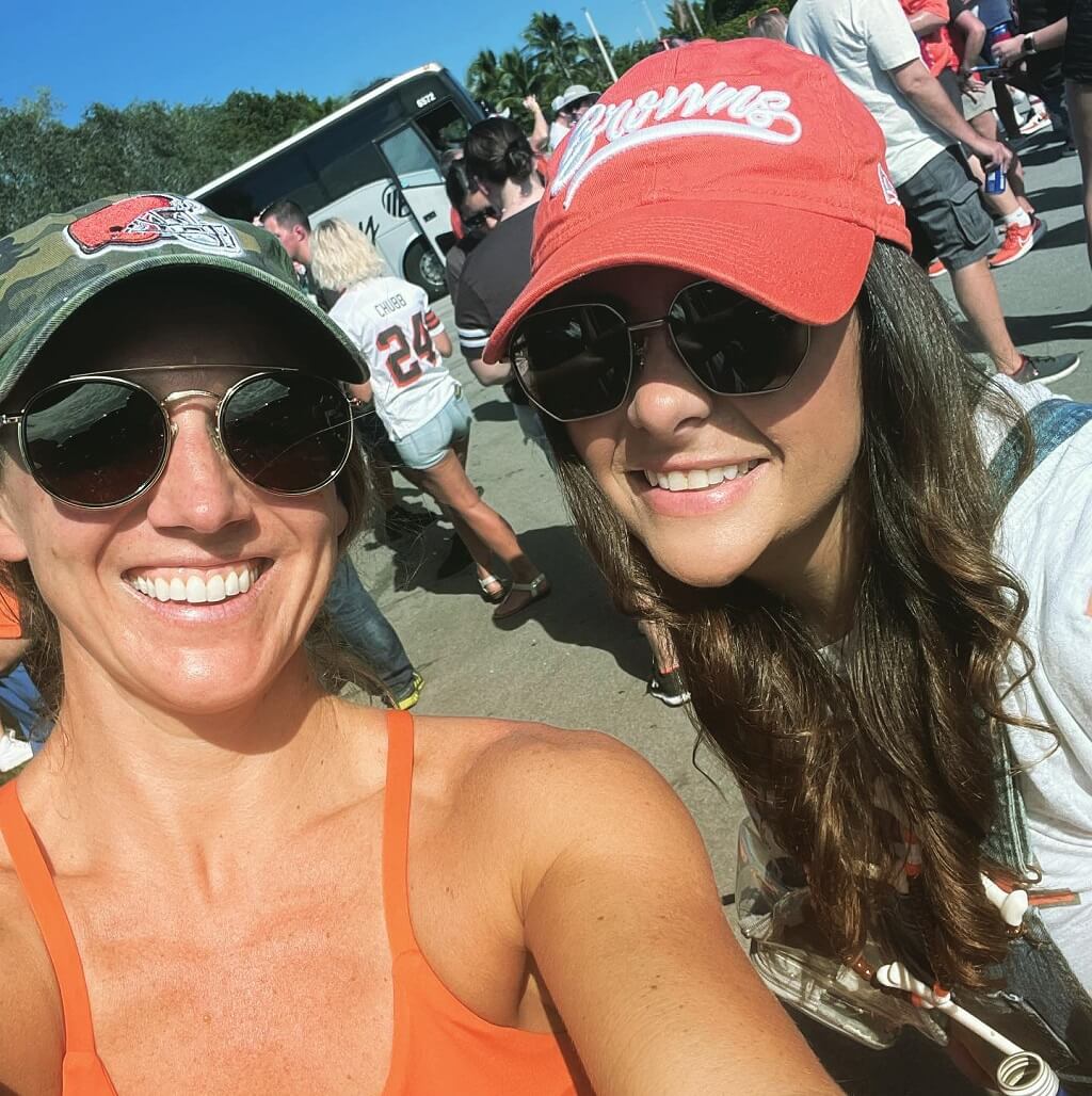 Who is Scott Frost's Wife Ashley Niedhart?