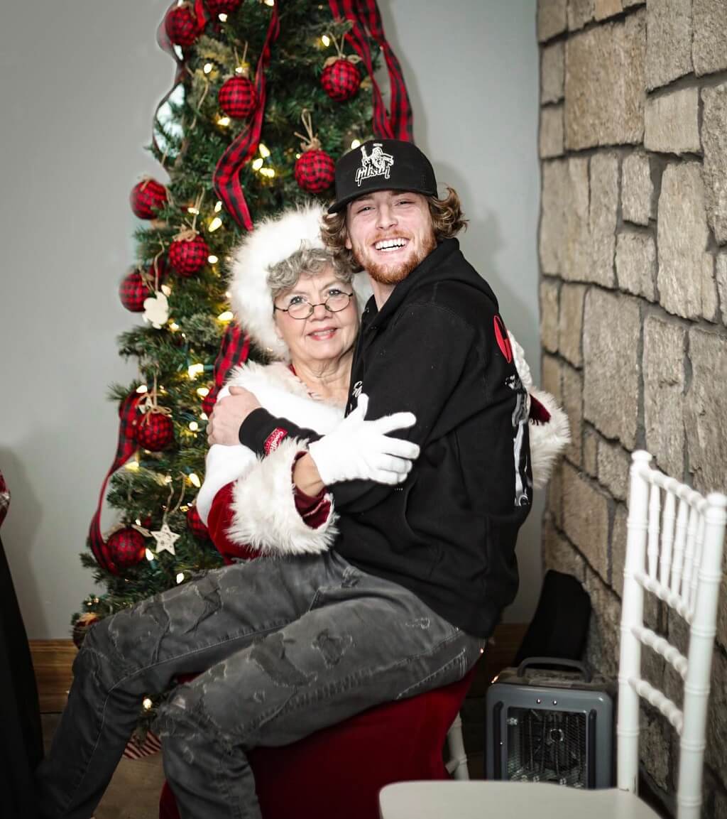 Bailey Zimmerman Age Height Net Worth Family Biography