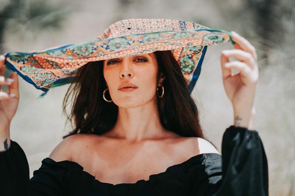 Elizabeth Tabish Biography, Wiki, Age, Height, Net Worth, Partner