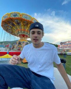 Henry Eikenberry Age, Height, Net Worth, Girlfriend, Career