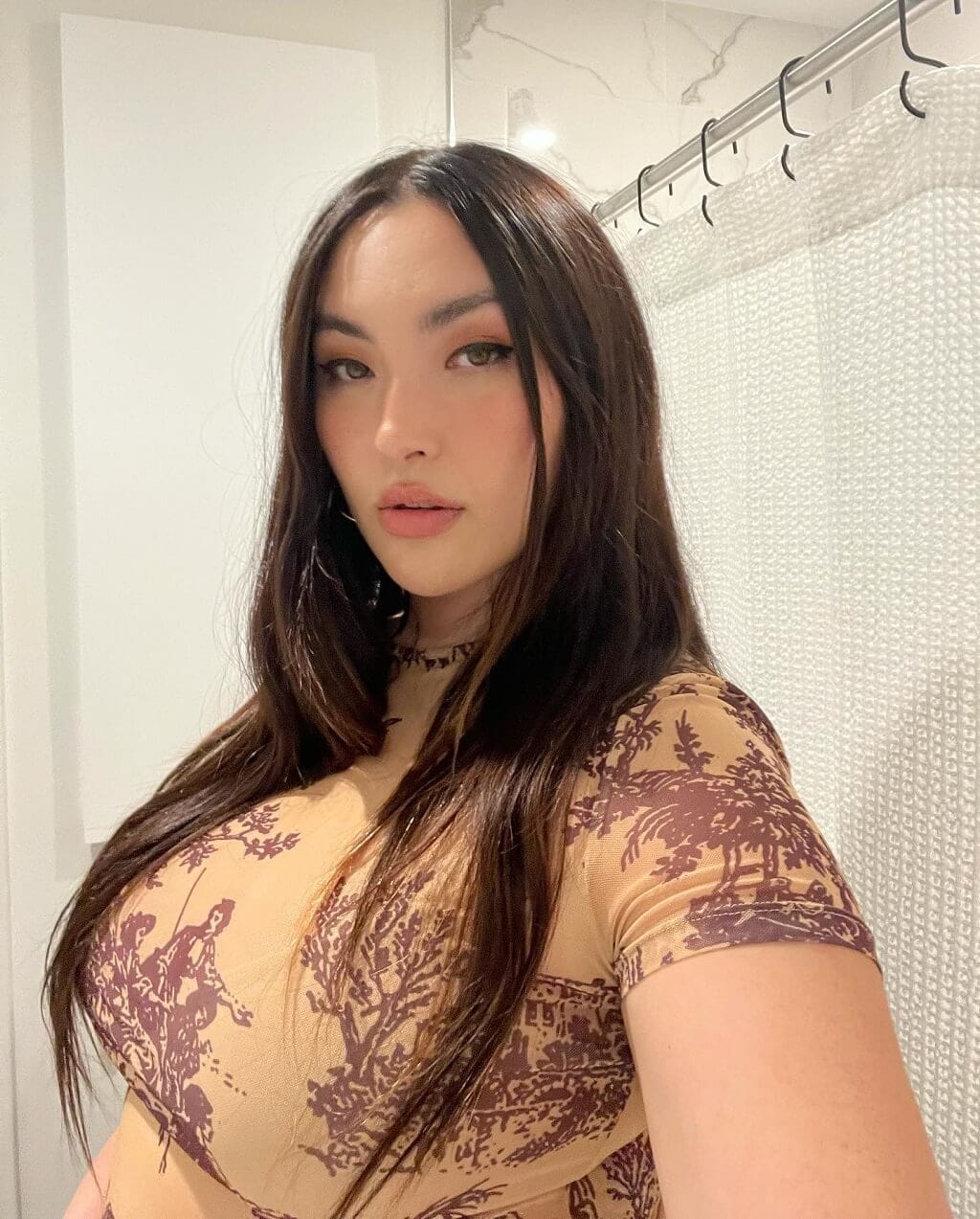 Yumi Nu Biography, Age, Height, Parents, Net Worth, Career