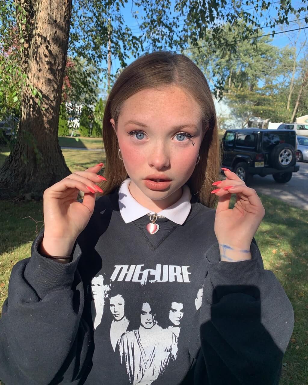 Zoe Colletti Age, Boyfriend, Net Worth, Movies, Height
