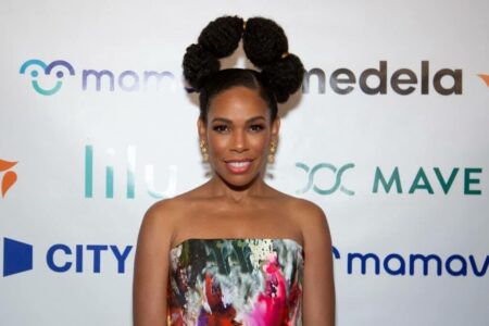 Angela Lewis Birthday, Age, Height, Net Worth, Family