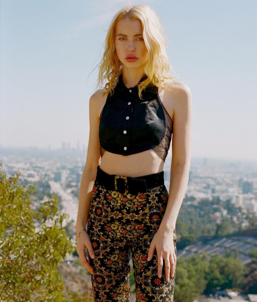 Chloe Cherry