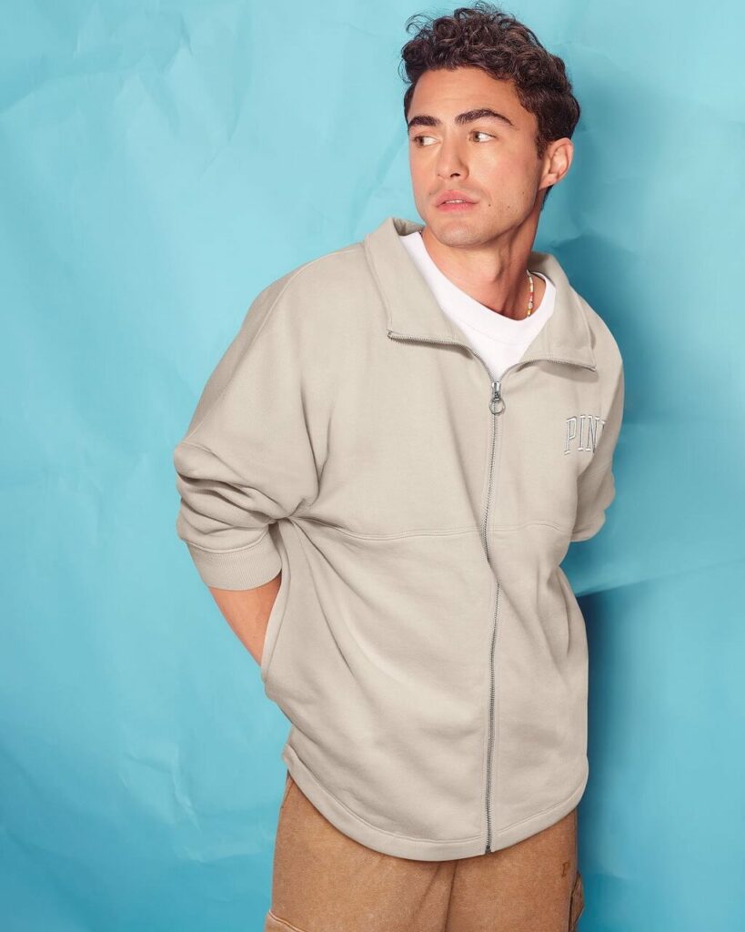 Darren Biography, Age, Height, Girlfriend, Net Worth