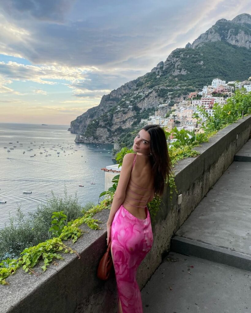 Emily Ratajkowski,