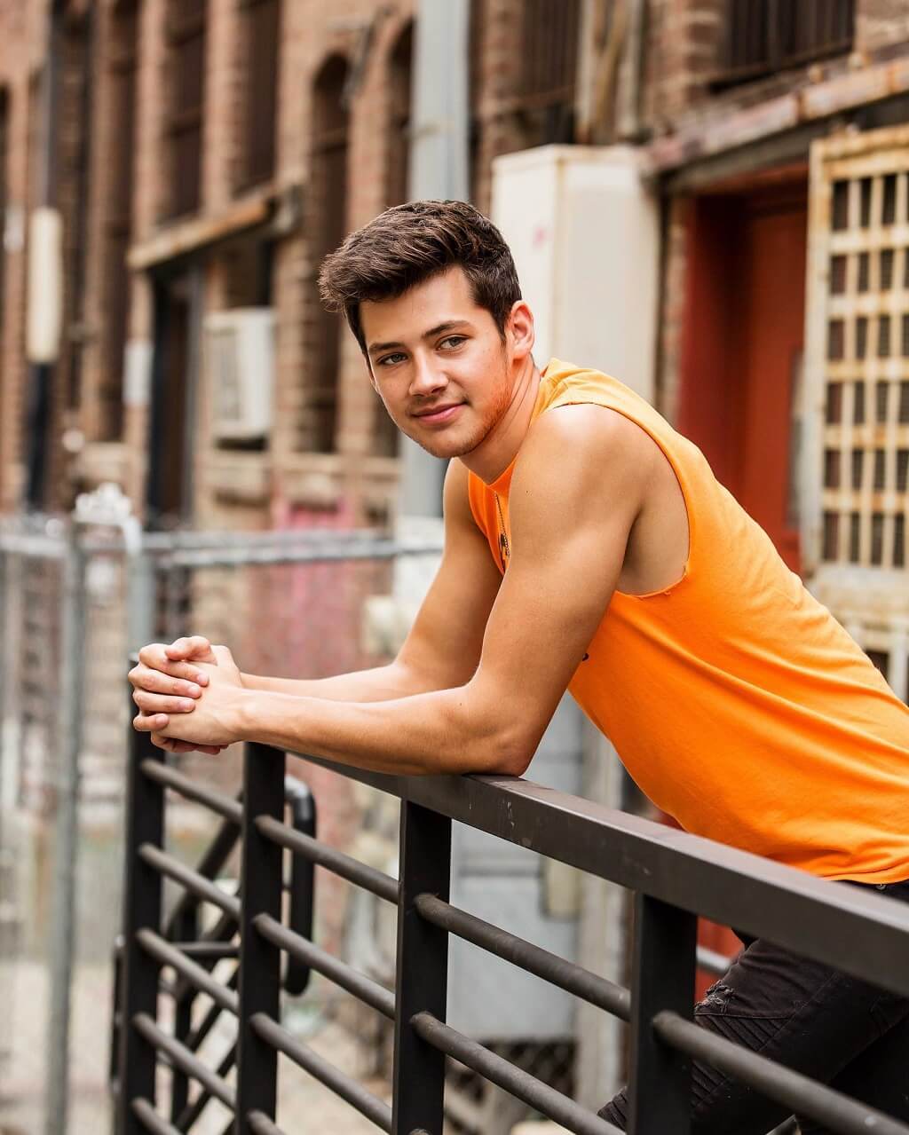 Matt Age, Height, Wife, Net Worth, Family, Relationship