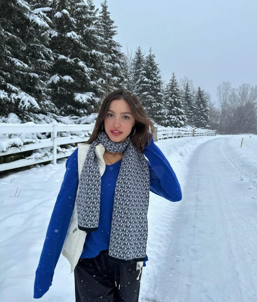 Sydney Serena Age, Birthday, Full Name, College, Siblings