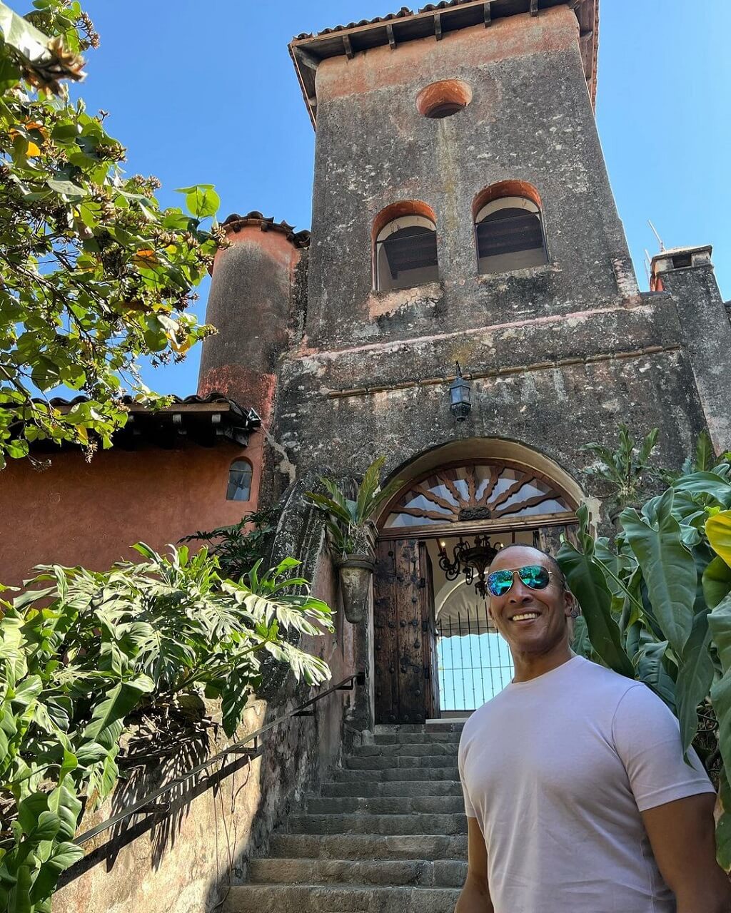 Is Ines Rosales Married to Mike Woods? His Marital Status