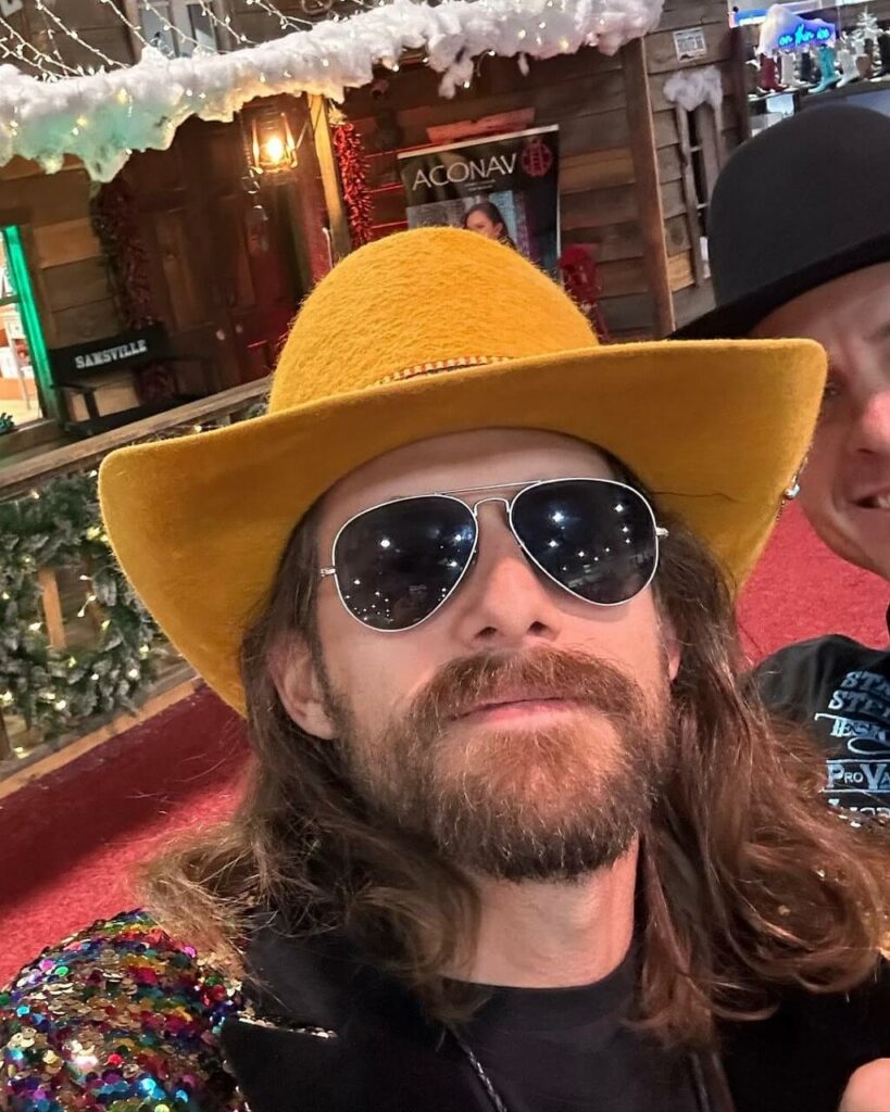 Is Clint Hopping the Real Name of Dale Brisby?