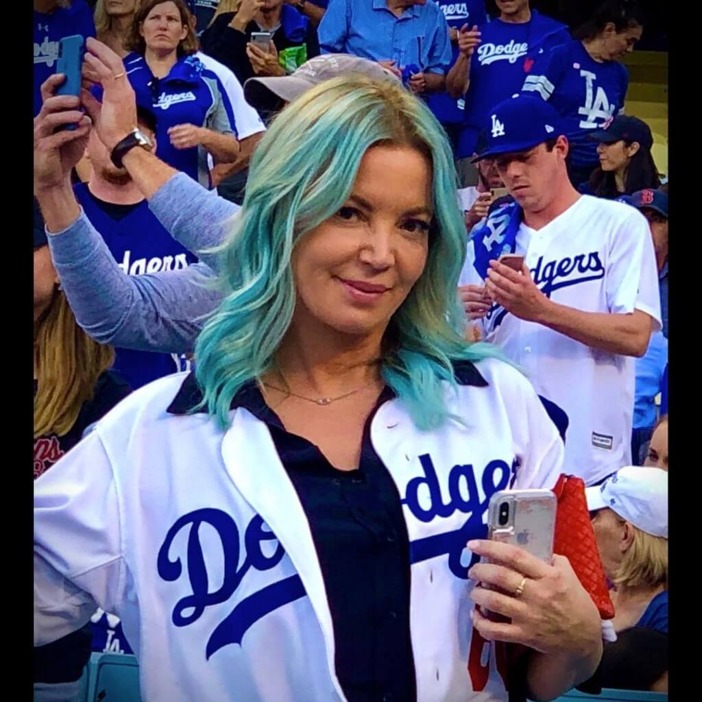 jeanie buss