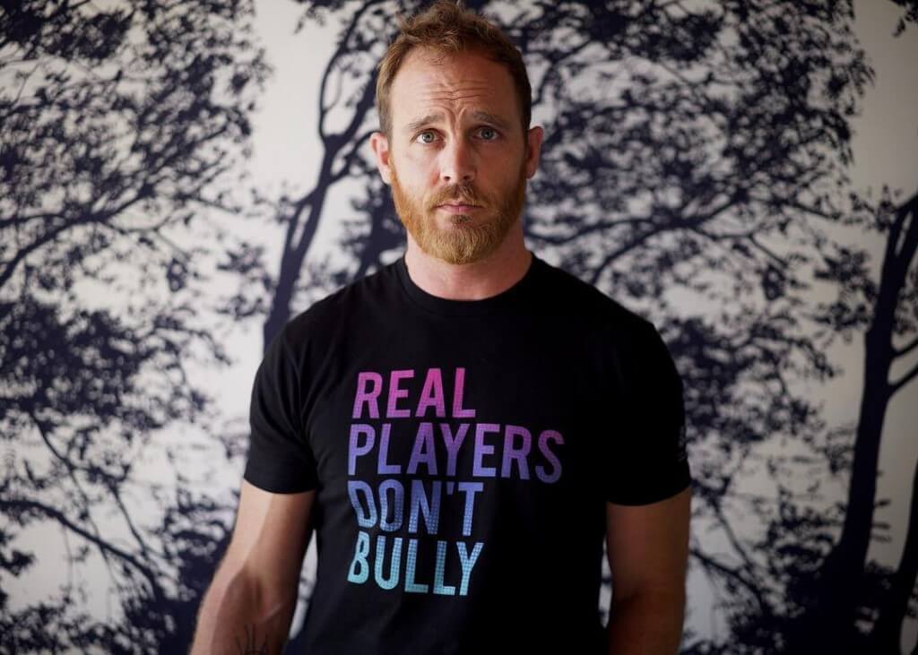 Ethan Embry pic