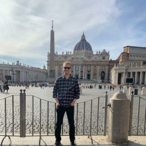 Does Peter Doocy Wife Still Have Cancer?