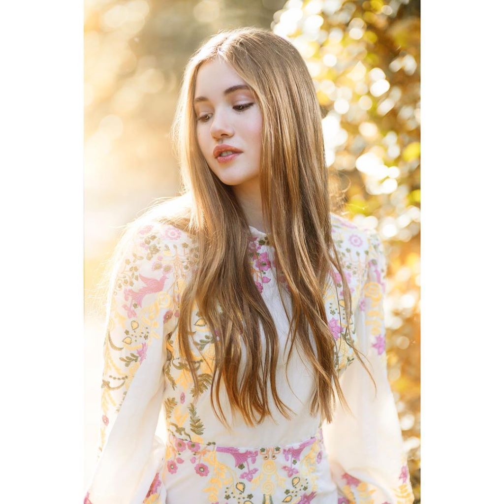 Lucy Paez Age, Height, Parents, Movie, Net Worth, Boyfriend, Wiki