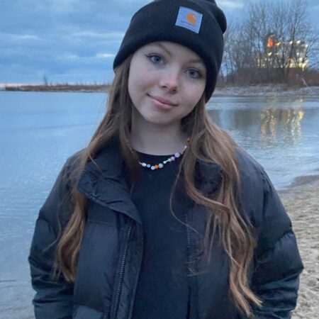 Sadie Munroe Age, Height, Parents, Movie & TV Shows, Net Worth, Wiki