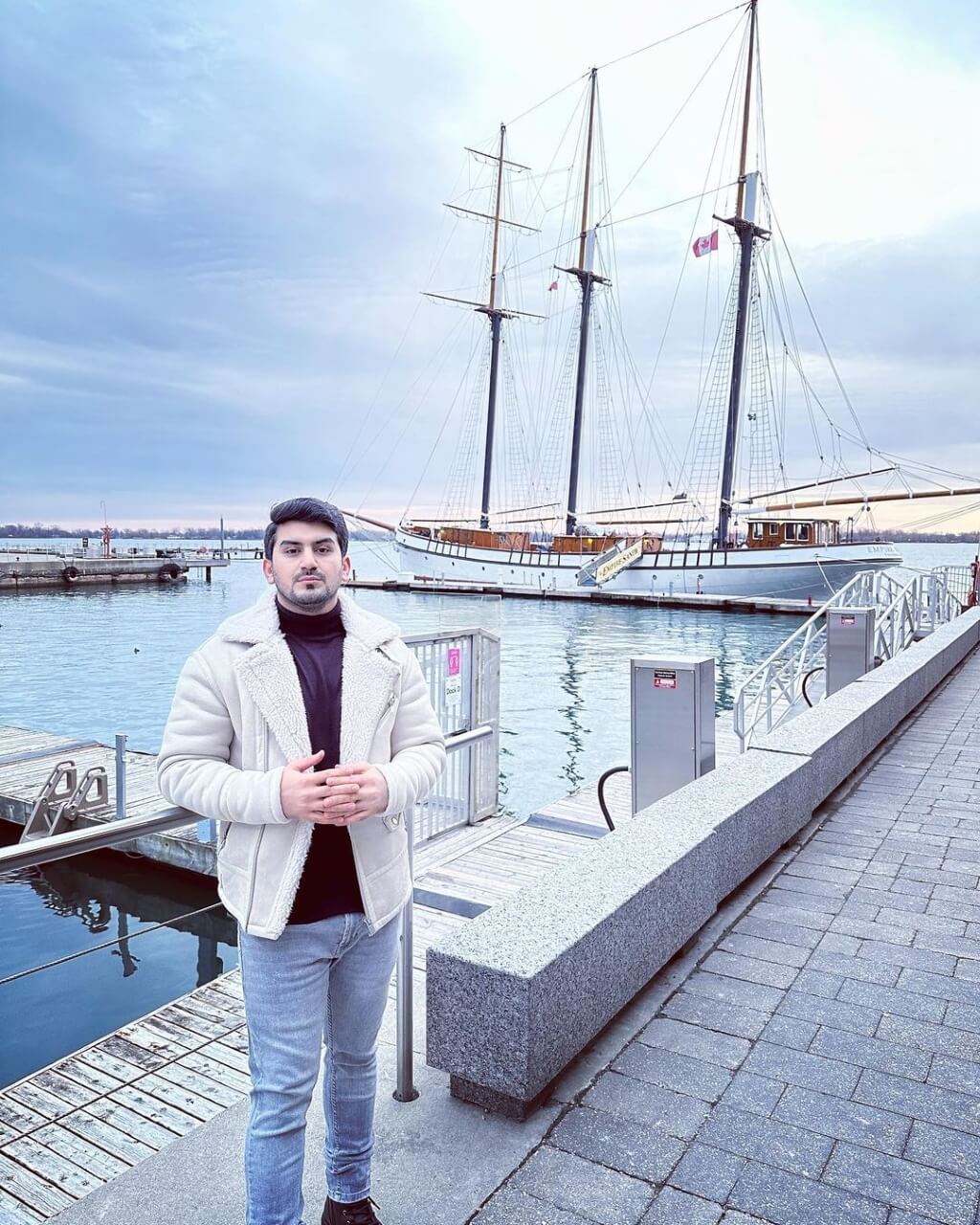 Shahid Anwar Biography, Net Worth & Successful Life Story