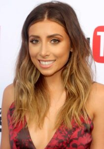 Lauren Elizabeth Age, Height, Boyfriend, Net Worth, Biography