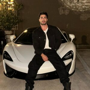 Mo Saffari Biography, Age, Height, Net Worth, Girlfriend, Wiki