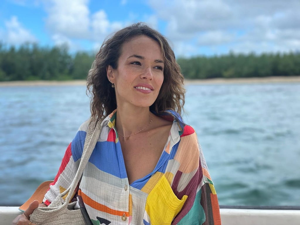 Élodie Fontan during holiday