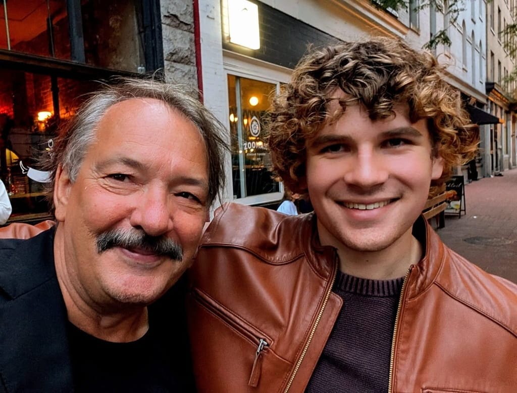 Kane Parsons' curly hair