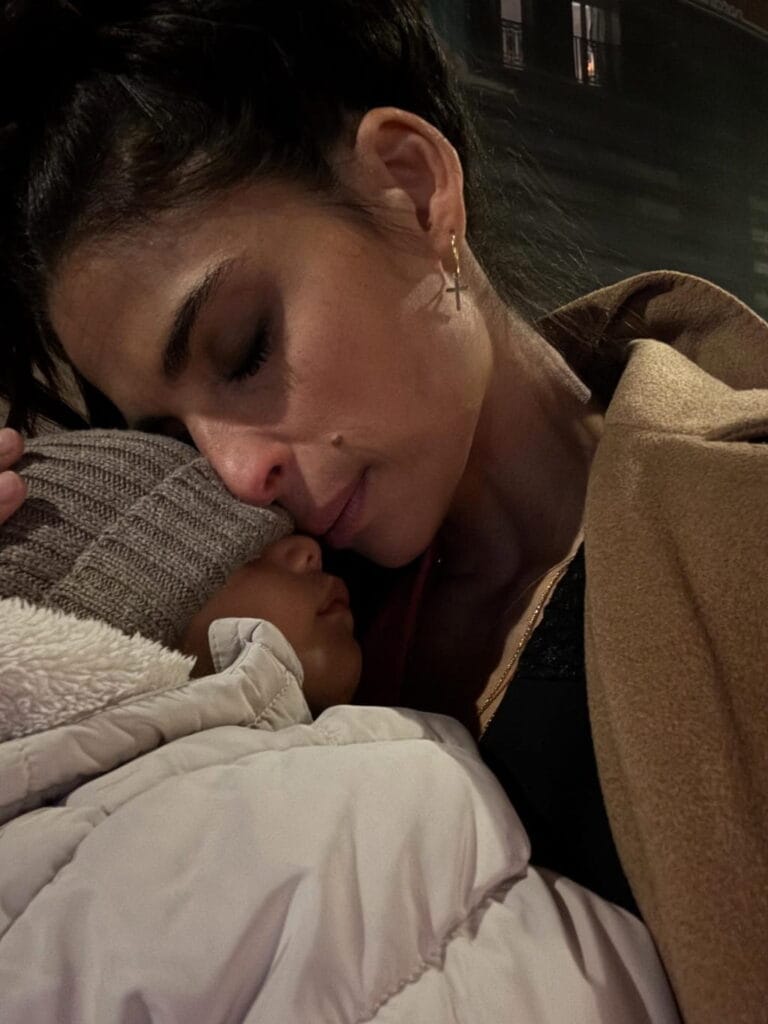 Tatiana Silva with her kid